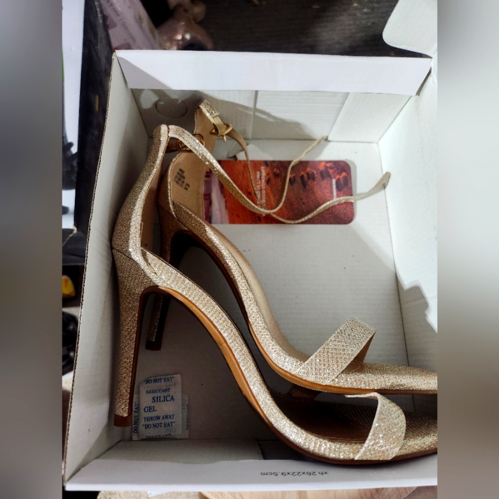 Gold glitter heels